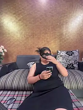 Iampriyaaa15 online show from 07.01.26