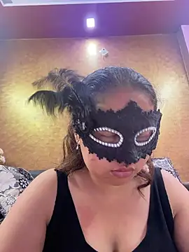 Iampriyaaa15 online show from 07.08.26