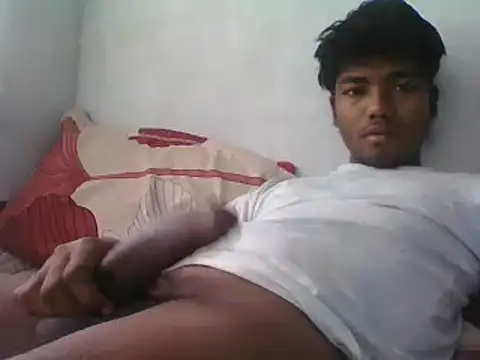 Snapshot of young_dickkk chatting on 02.15.26 young dickkk online show from 02.15.26