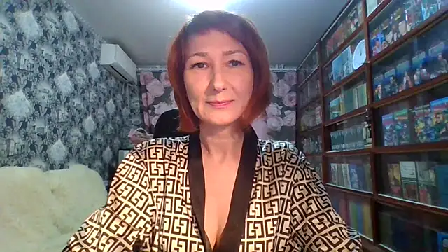 Snapshot of Pline1 chatting on 12.01.25 Pline1 online show from 12.01.25