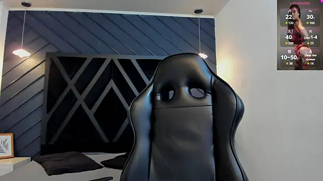 zoe martins  online show from 10.09.25