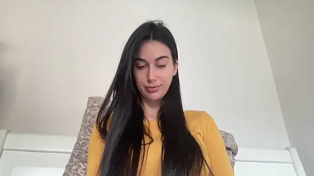 Snapshot of Talyo19 chatting on 10.28.25 Talyo19 online show from 10.28.25