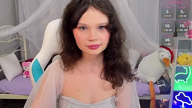 EmilyChaves online show from 12.20.25