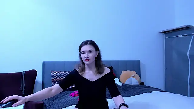 Snapshot of Katherine_Twilight chatting on 11.20.25 Katherine Twilight online show from 11.20.25