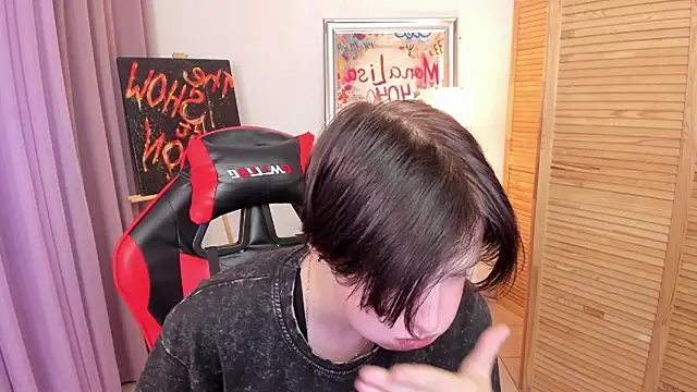 Snapshot of ayakskalermonss chatting on 09.12.25 ayakskalermonss online show from 09.12.25