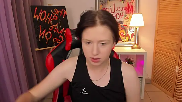 Snapshot of ayakskalermonss chatting on 09.21.25 ayakskalermonss online show from 09.21.25