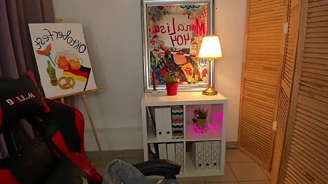 Snapshot of ayakskalermonss chatting on 10.05.25 ayakskalermonss online show from 10.05.25