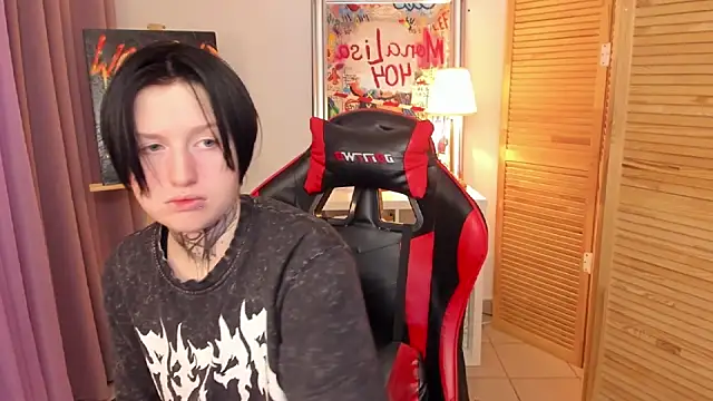 Snapshot of ayakskalermonss chatting on 11.07.25 ayakskalermonss online show from 11.07.25