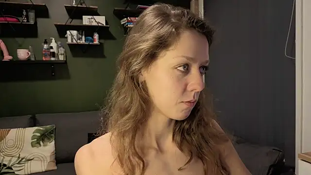 Eveline Beauty Kitty online show from 12.15.25