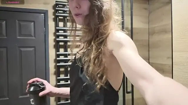 Eveline Beauty Kitty online show from 02.27.26