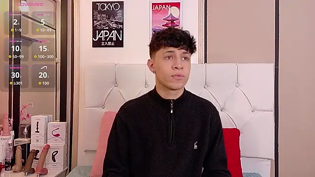 Axel  Evans online show from 12.01.25