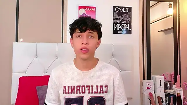 Axel  Evans online show from 02.07.26