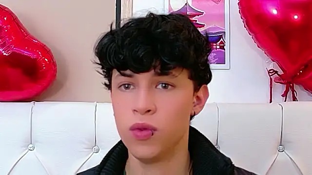 Axel  Evans online show from 02.25.26