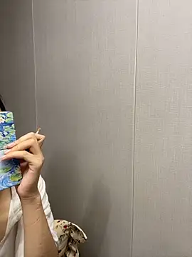 Snapshot of haiyan125216 chatting on 09.10.25 haiyan125216 online show from 09.10.25