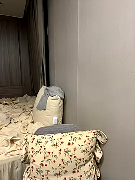 Snapshot of haiyan125216 chatting on 10.04.25 haiyan125216 online show from 10.04.25