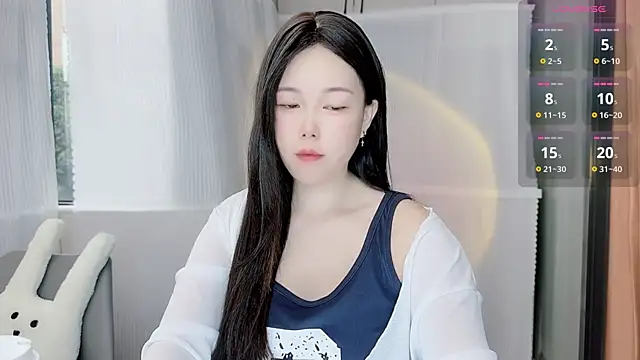 Bella Ava online show from 11.13.25