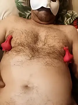 Snapshot of Antuapertutti chatting on 03.28.26 Antuapertutti online show from 03.28.26