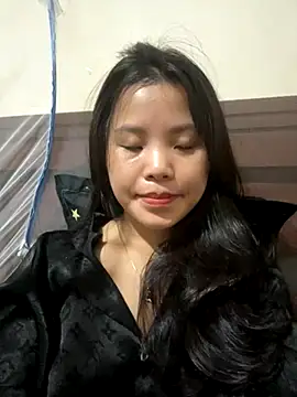 Snapshot of Bella_7777 chatting on 10.11.25 Bella 7777 online show from 10.11.25