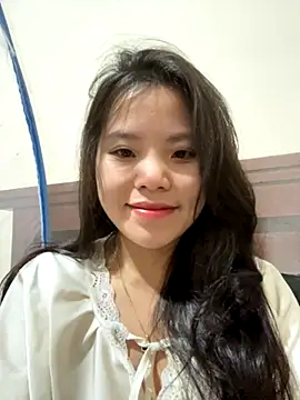 Snapshot of Bella_7777 chatting on 10.26.25 Bella 7777 online show from 10.26.25