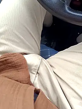 Yaman 33 online show from 04.18.26