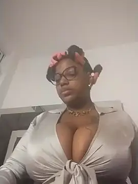 SheilaCoopers  online show from 03.26.26