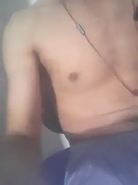 Lunaty00 online show from 11.30.25