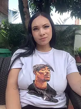 Snapshot of cloe_weiss chatting on 10.02.25 cloe weiss online show from 10.02.25