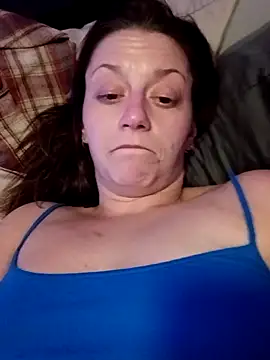 Snapshot of SweetnessSugar chatting on 11.25.25 SweetnessSugar online show from 11.25.25