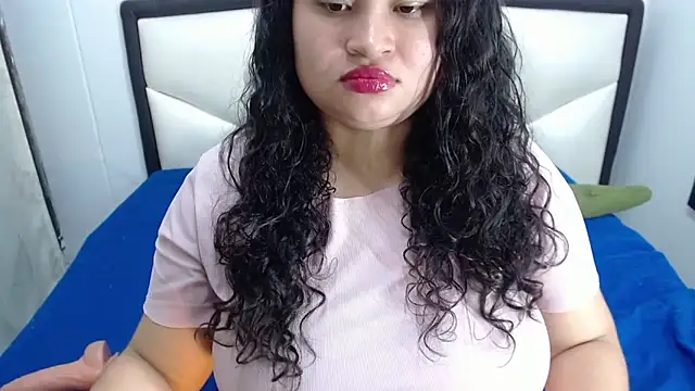 Madison Copers online show from 04.10.26