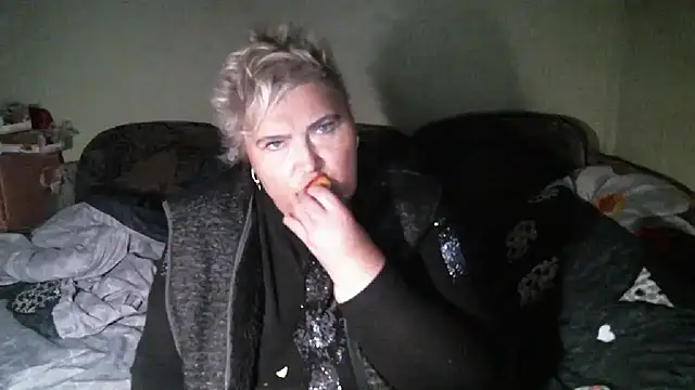 Lana555 online show from 12.14.25