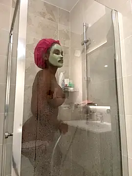 Lexiluv1 online show from 09.23.25