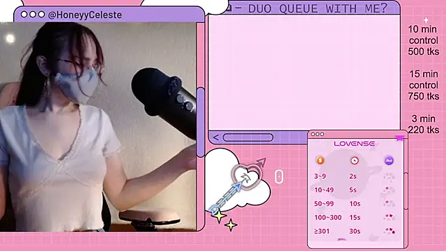 Snapshot of HoneyyCeleste chatting on 04.27.26 HoneyyCeleste online show from 04.27.26