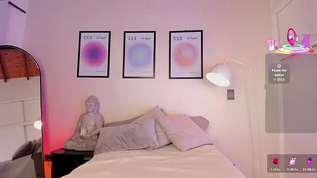 AriaMuse online show from 10.02.25