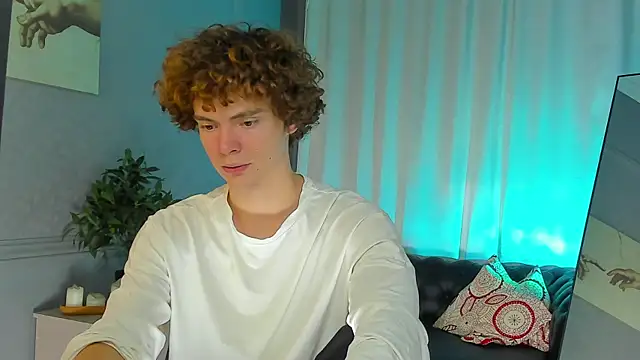 Snapshot of Tommy_Jamm chatting on 09.29.25 Tommy Jamm online show from 09.29.25