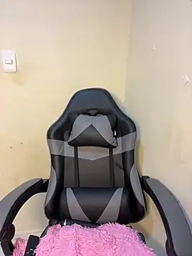 Snapshot of Vliacoooper2 chatting on 09.09.25 Vliacoooper2 online show from 09.09.25