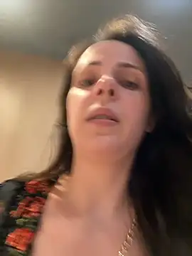 Lady LauraRose online show from 11.18.25