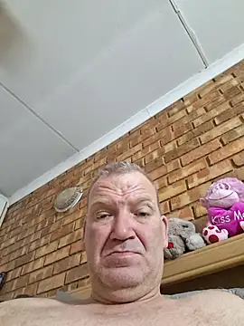 wallacelegend online show from 12.23.25