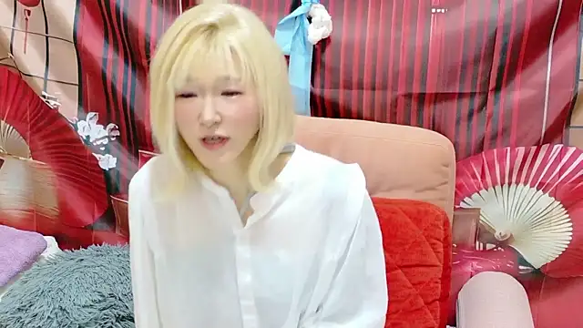 Snapshot of kimagure-fu- chatting on 05.28.26 kimagure-fu- online show from 05.28.26