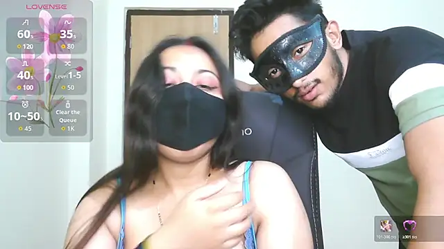 SassyWildCouple online show from 02.21.26