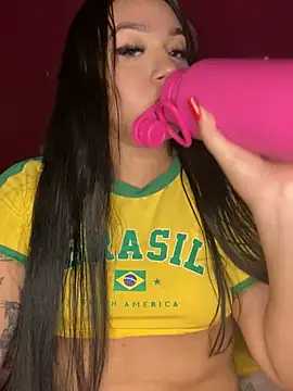 Snapshot of eurenatacardos chatting on 10.17.25 eurenatacardos online show from 10.17.25