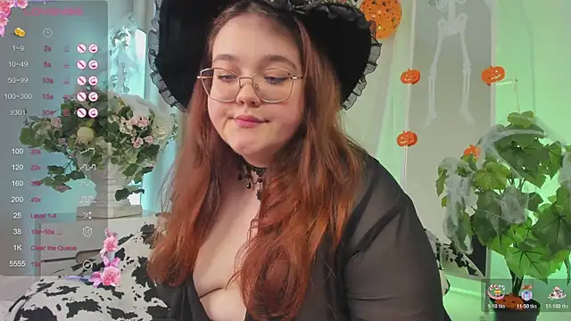 Neko Moor online show from 10.30.25