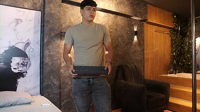 Ethan occonor online show from 04.10.26