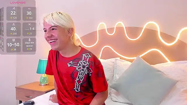 Enrrixxx  online show from 10.04.25