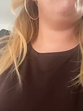 KaylaTrudi online show from 01.12.26