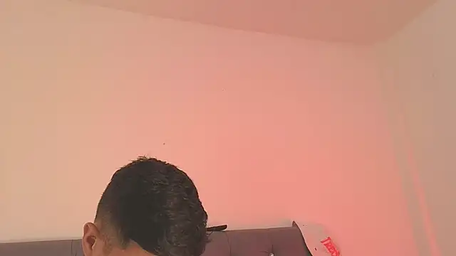 Snapshot of Twinkcock22 chatting on 10.09.25 Twinkcock22 online show from 10.09.25