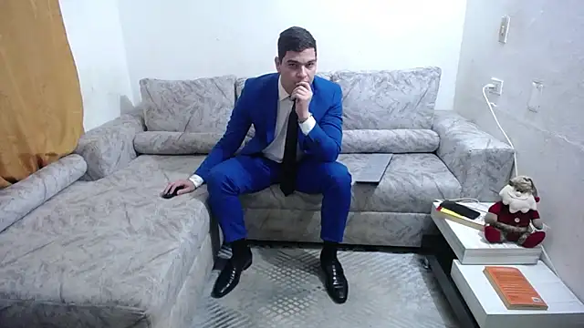 Victor Maitland online show from 12.16.25