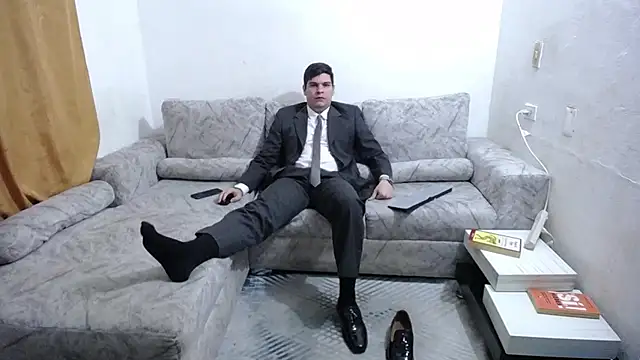 Victor Maitland online show from 07.05.26