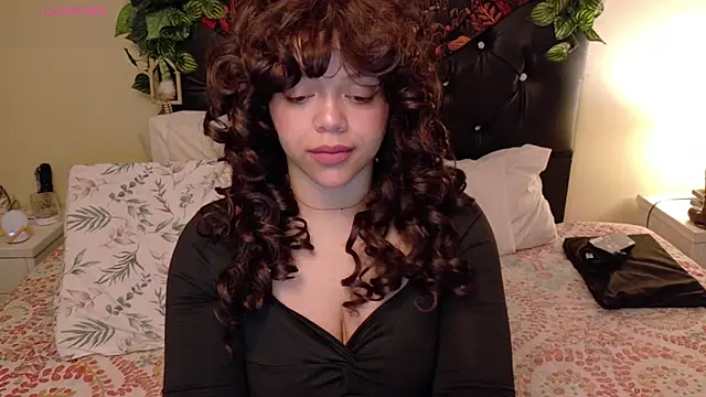 Snapshot of Amanda_sweet chatting on 09.11.25 Amanda sweet online show from 09.11.25