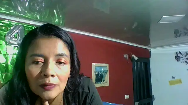 DianaOchoa  online show from 10.16.25