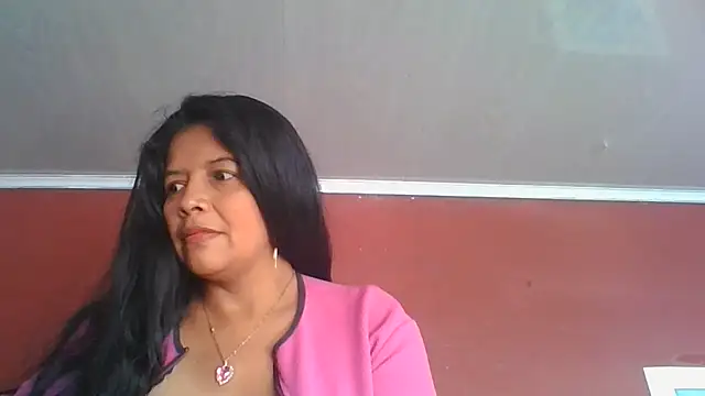 DianaOchoa  online show from 06.26.26